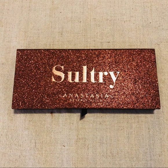Anastasia Beverly Hills Sultry Palette - Picture 2 of 5
